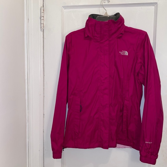 Womens NorthFace HyVent waterproof coat Size Small - Picture 1 of 8